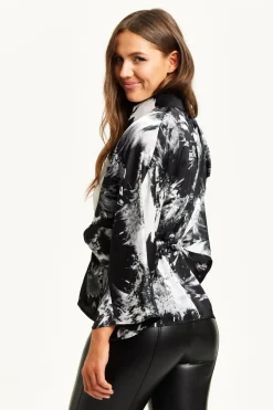 Abstract Print Shirt With Long Sleeves by Liquorish