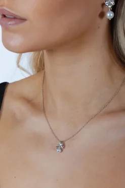 Dainty Bow Pearl Pendant Necklace by SVNX