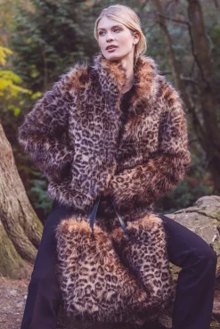 Delevigne Coat - Brown by Pia Rossini