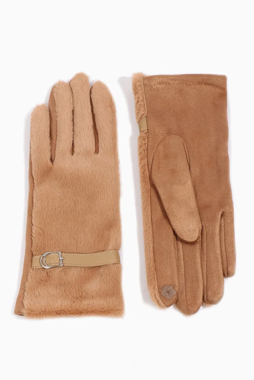 Evie Glove - Camel by Pia Rossini