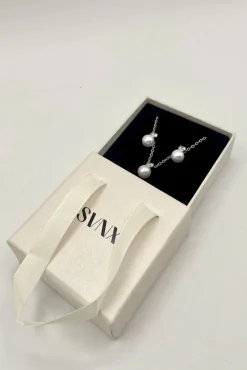 Pearl Diamante Earrings & Necklace Set In Silver by SVNX