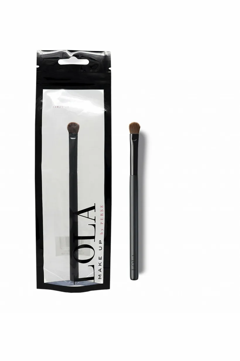 Professional Eyeshdow Brush by Lola Make up