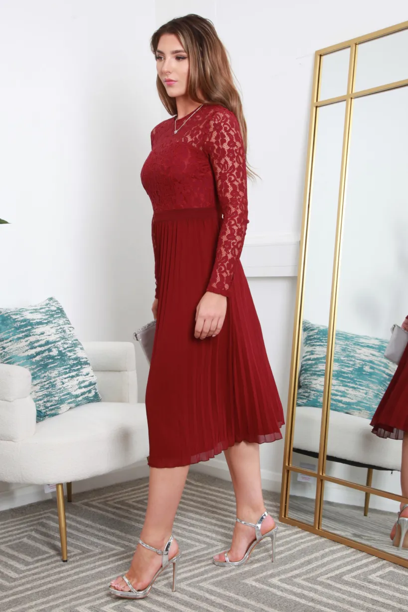 Red Long Sleeve Lace Pleated Dress by Double Second