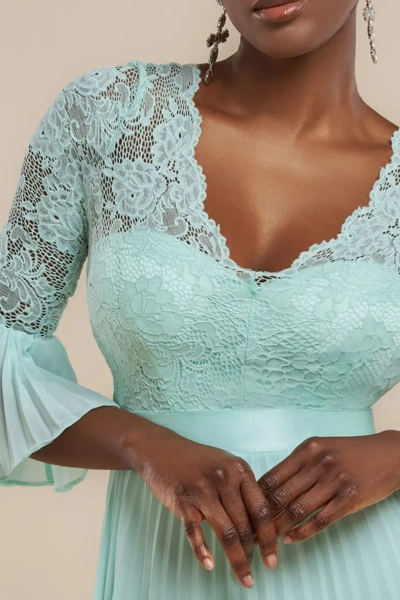 Scalloped Lace Bodice Pleated Chiffon A Line Maxi Dress - Mint Green by Goddiva